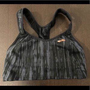 NWOT Brooks Fiona Sports Bra 34C
